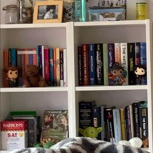 Meet your Posher, Olivia